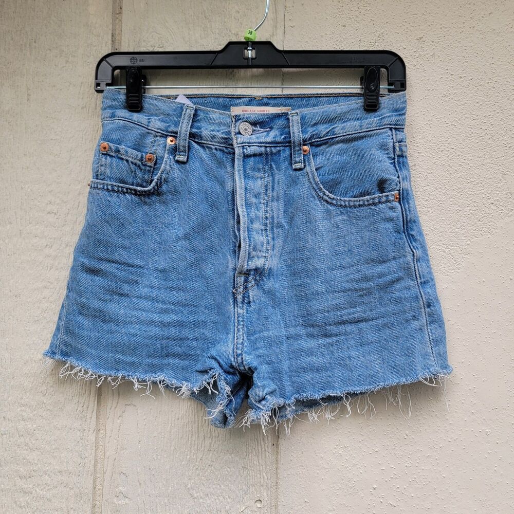 Levis Premium Ribcage Shorts Women 25 Light Wash Blue High Rise Button Fly Denim